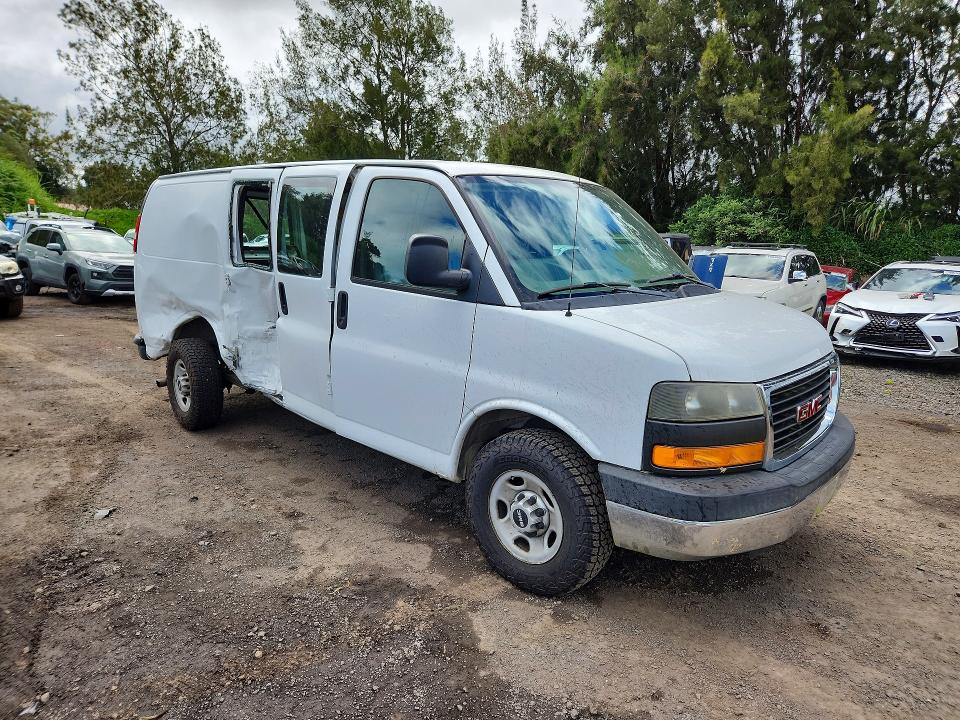 62347326 :رقم المزاد ، 1GTW7FCA0E1901979 vin ، 2014 Gmc Savana مزاد بيع