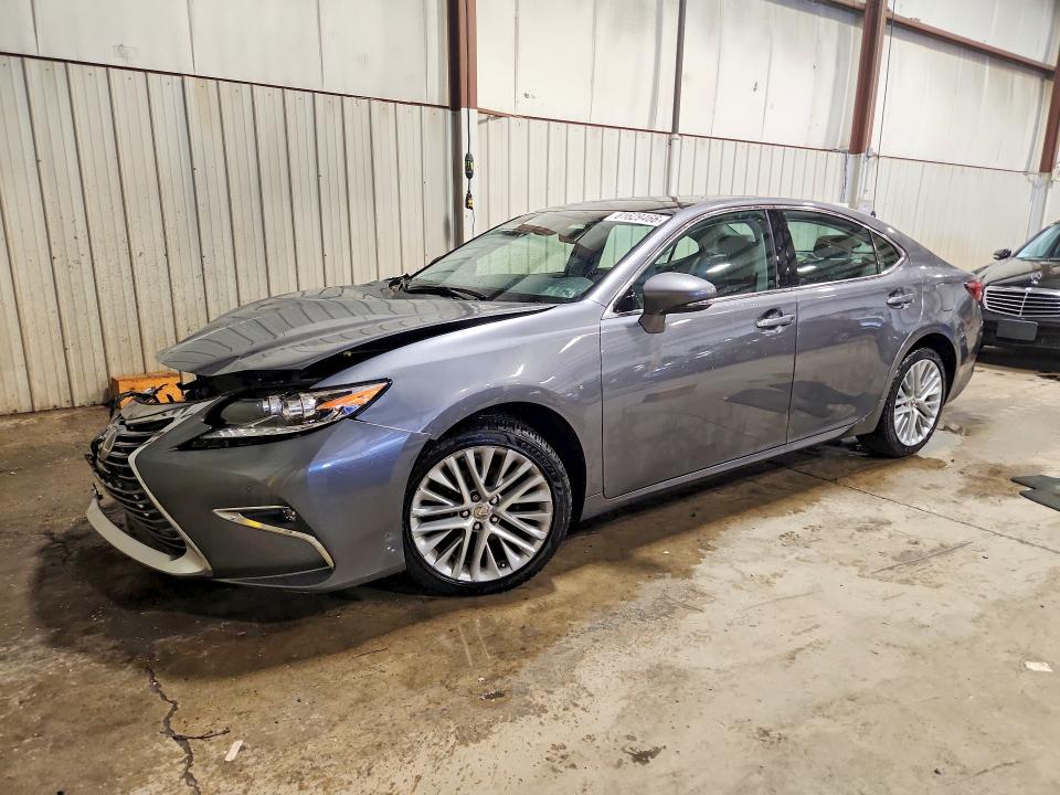 61629466 :رقم المزاد ، 58ABK1GG5JU084522 vin ، 2018 Lexus Es مزاد بيع