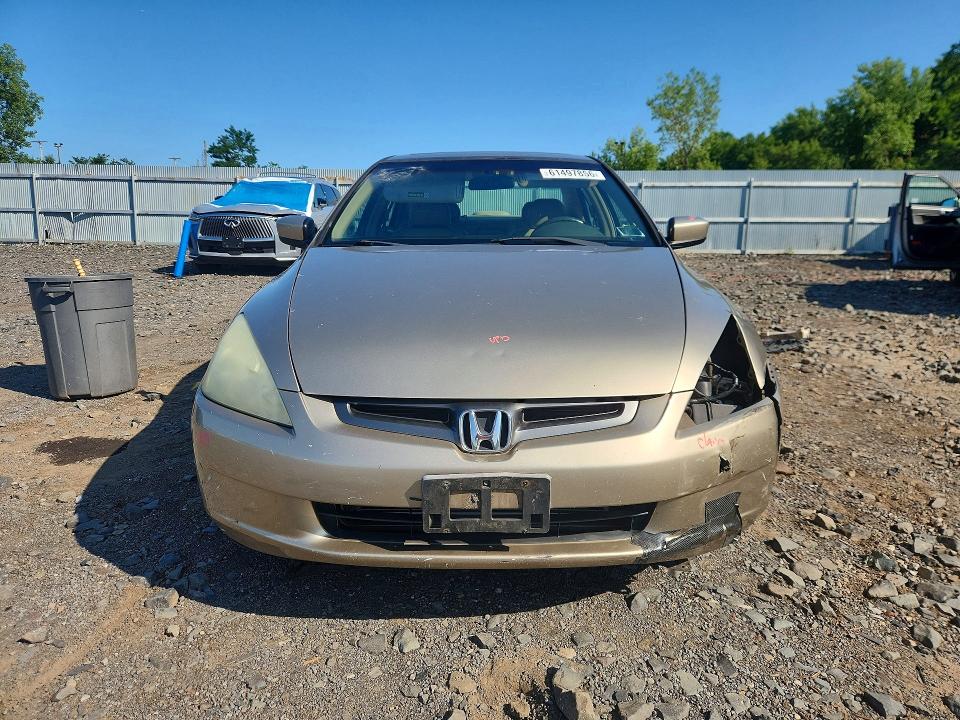 61497856 :رقم المزاد ، 1HGCM56693A132183 vin ، 2003 Honda Accord مزاد بيع