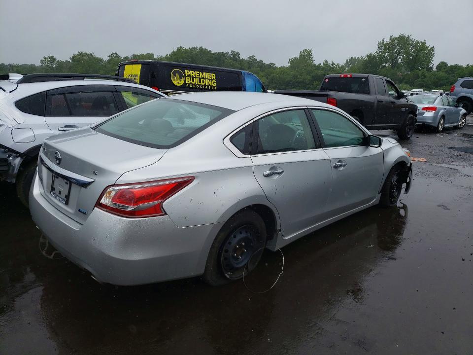 2013 Nissan Altima მანქანა იყიდება აუქციონზე, vin: 1N4AL3AP0DC266489, აუქციონის ნომერი: 59605706