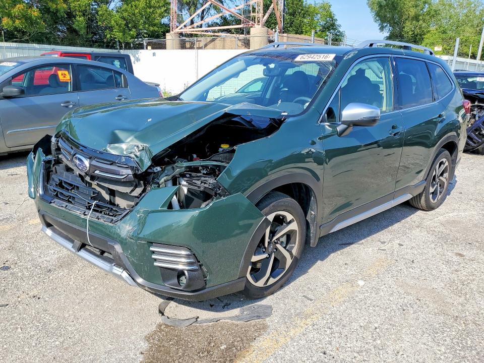 Продаж на аукціоні авто 2023 Subaru Forester, vin: JF2SKARC6PH523493, номер лоту: 62942516
