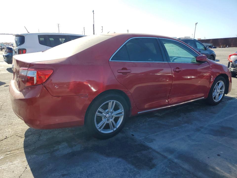 Aukcja sprzedaży 2014 Toyota Camry, vin: 4T4BF1FK5ER368360, numer aukcji: 61623076