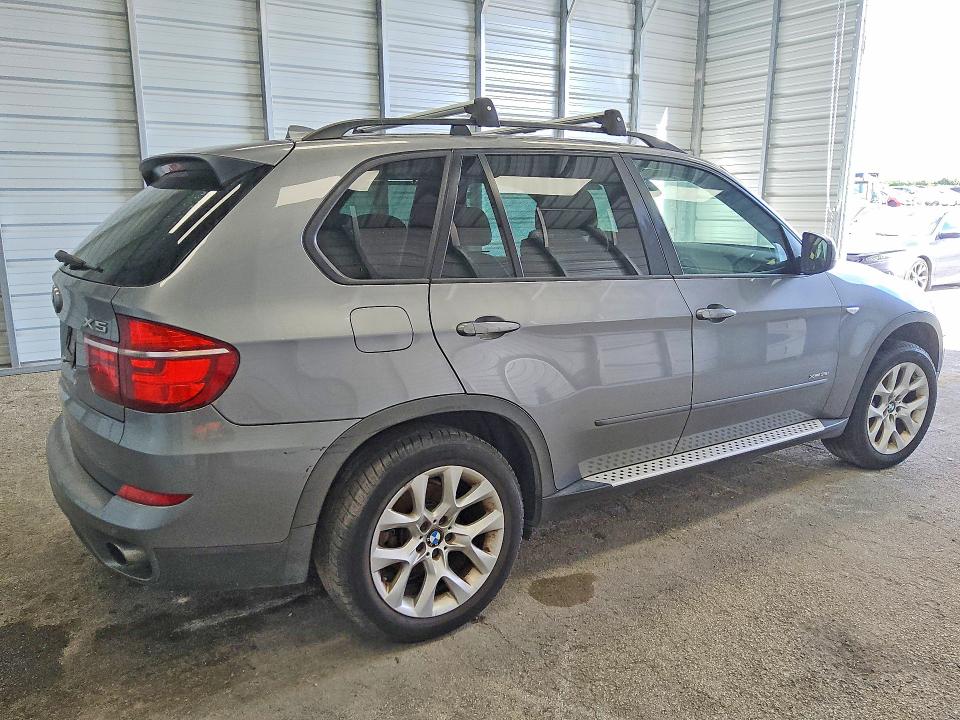 60903966 :رقم المزاد ، 5UXZV4C51CL752203 vin ، 2012 Bmw X5 مزاد بيع