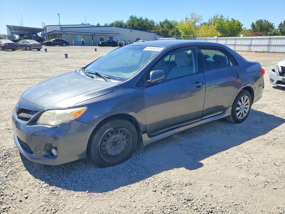 61561276 :رقم المزاد ، 2T1BU4EE1CC784790 vin ، 2012 Toyota Corolla مزاد بيع