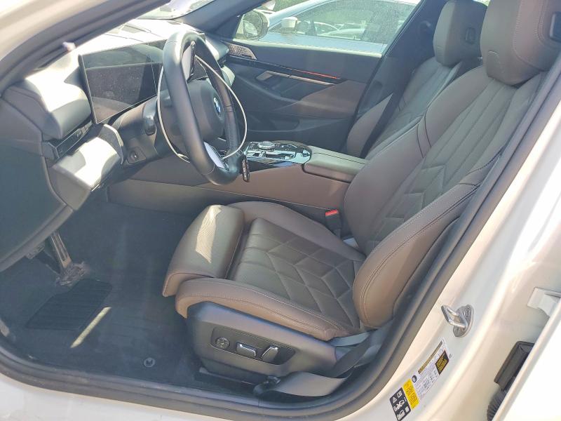 2024 Bmw 530 მანქანა იყიდება აუქციონზე, vin: WBA53FJ01RCP95115, აუქციონის ნომერი: 85970845