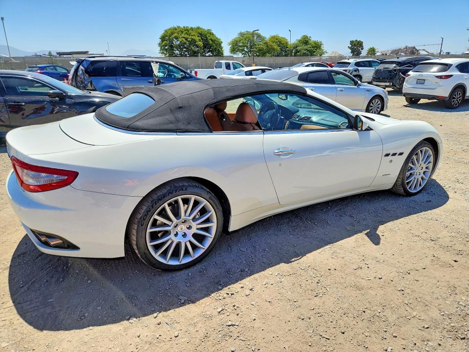 60167366 :رقم المزاد ، ZAM45KMA8A0052250 vin ، 2010 Maserati Granturismo مزاد بيع