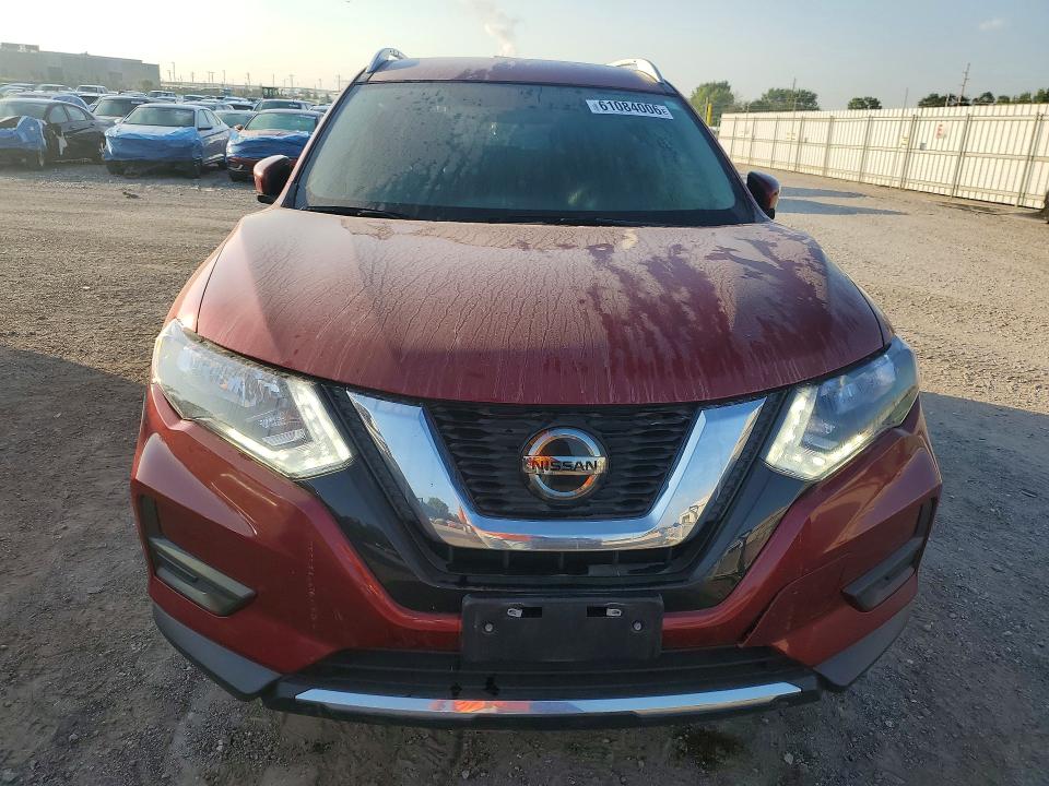 Продаж на аукціоні авто 2018 Nissan Rogue, vin: 5N1AT2MV0JC740608, номер лоту: 61084006
