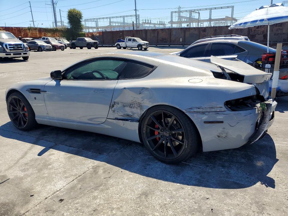 61621576 :رقم المزاد ، SCFAD01A75GA00936 vin ، 2005 Aston Martin Db9 مزاد بيع