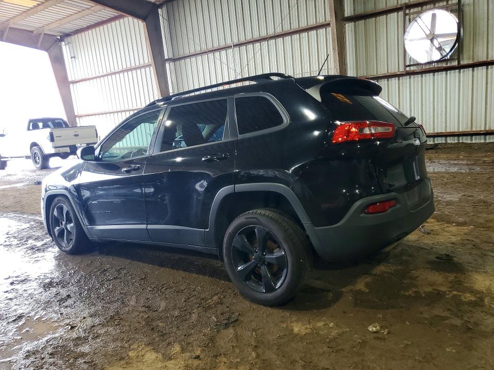 60852506 :رقم المزاد ، 1C4PJLCB7JD557458 vin ، 2018 Jeep Cherokee مزاد بيع