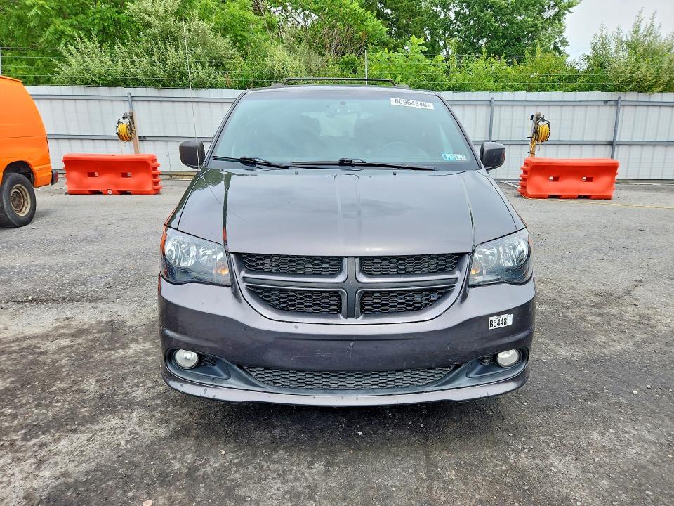2017 Dodge Grand Caravan მანქანა იყიდება აუქციონზე, vin: 2C4RDGEGXHR681330, აუქციონის ნომერი: 60954646