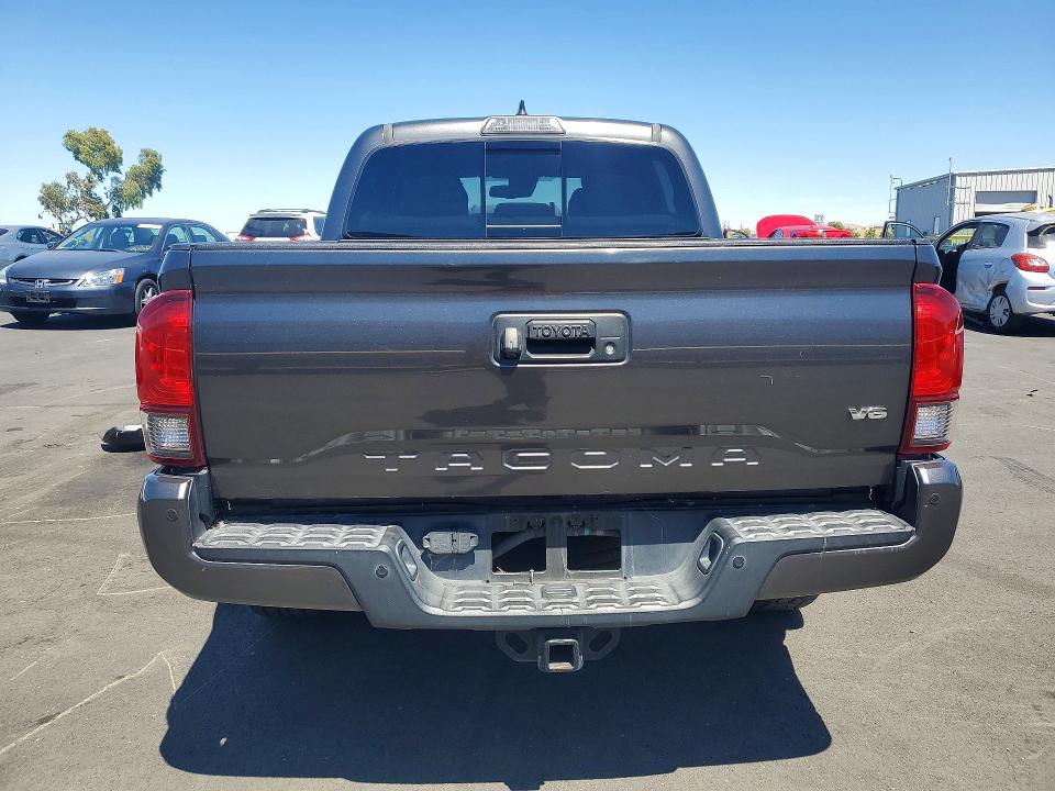 2018 Toyota Tacoma მანქანა იყიდება აუქციონზე, vin: 3TMCZ5AN3JM168207, აუქციონის ნომერი: 59280626