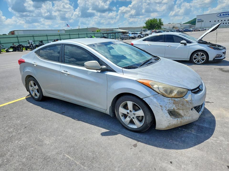 60620336 :رقم المزاد ، 5NPDH4AE7DH306665 vin ، 2013 Hyundai Elantra مزاد بيع