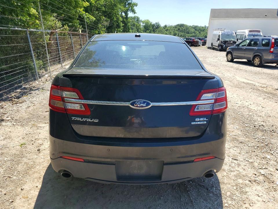 2013 Ford Taurus მანქანა იყიდება აუქციონზე, vin: 1FAHP2E8XDG135885, აუქციონის ნომერი: 63247176