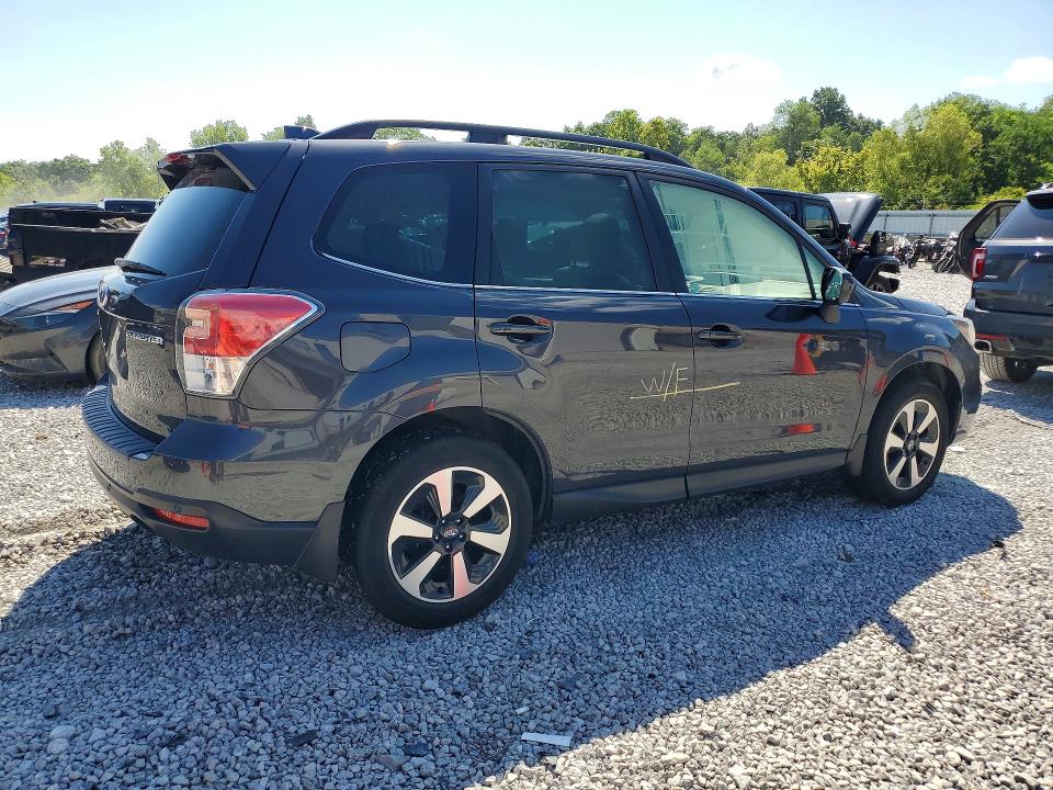 Продажа на аукционе авто 2018 Subaru Forester, vin: JF2SJARC1JH535996, номер лота: 62105386