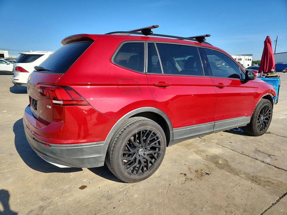 2018 Volkswagen Tiguan მანქანა იყიდება აუქციონზე, vin: 3VV1B7AX3JM191903, აუქციონის ნომერი: 62945476