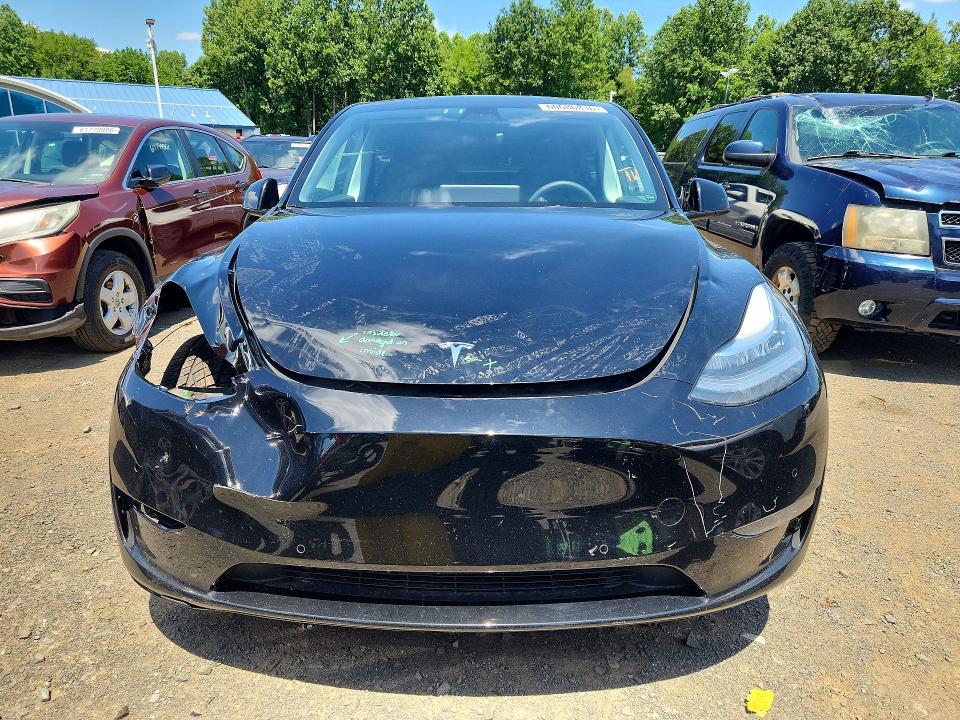 2021 Tesla Model Y მანქანა იყიდება აუქციონზე, vin: 5YJYGAEE4MF229670, აუქციონის ნომერი: 60686816
