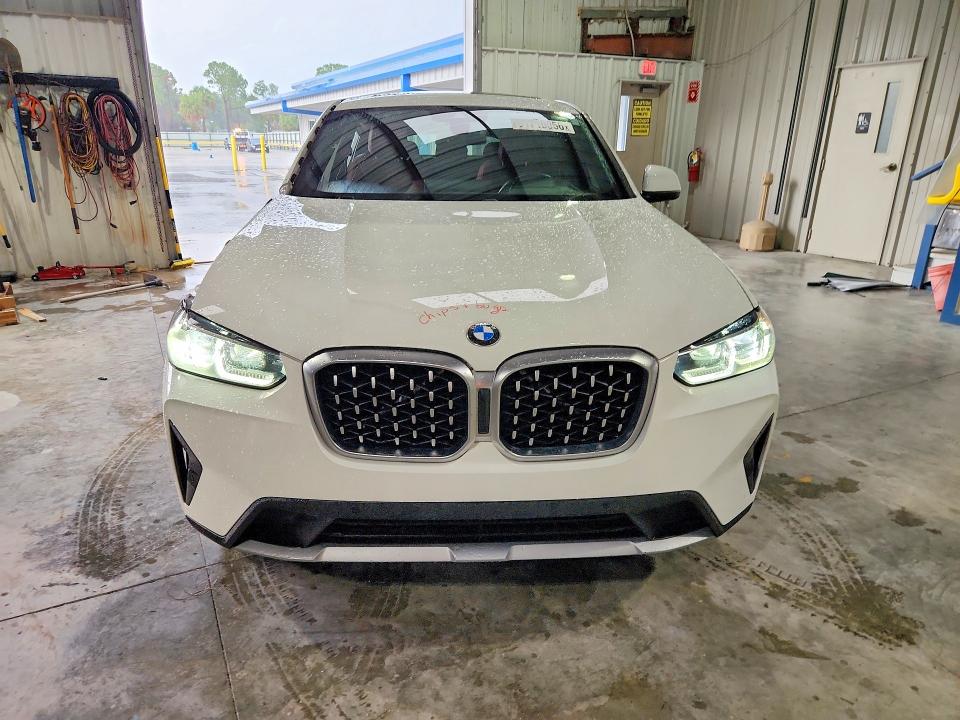 Продаж на аукціоні авто 2022 Bmw X4, vin: 5UX33DT05N9M14965, номер лоту: 61710056