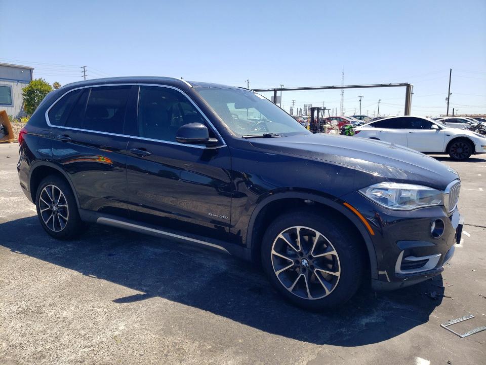 60030296 :رقم المزاد ، 5UXKR2C58J0Z16605 vin ، 2018 Bmw X5 مزاد بيع
