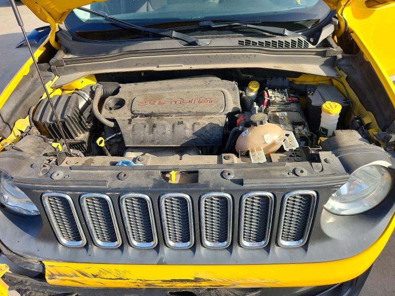 2015 Jeep Renegade მანქანა იყიდება აუქციონზე, vin: ZACCJBBT5FPC33128, აუქციონის ნომერი: 61612756