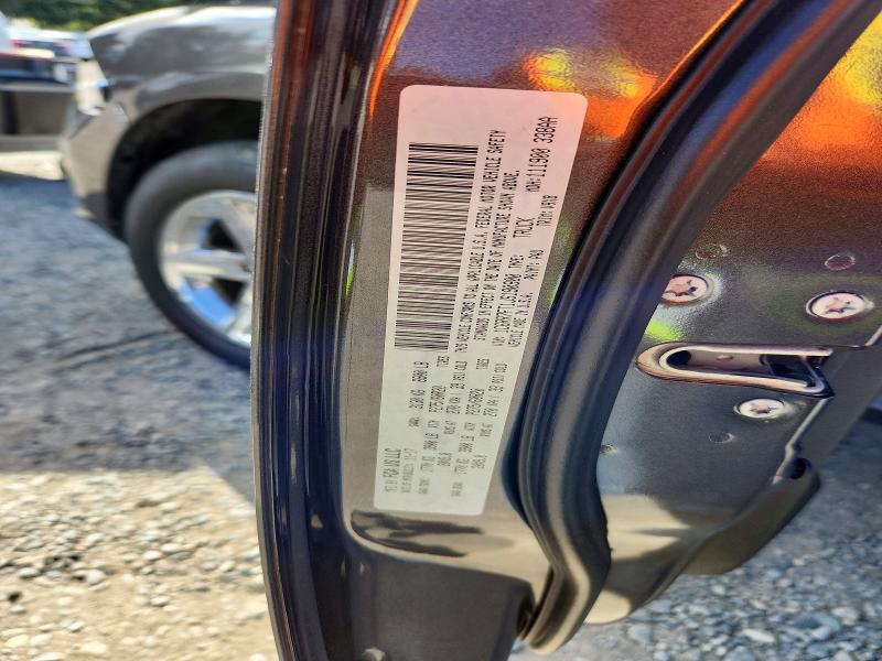 62007596 :رقم المزاد ، 1C6RR7FT1JS190900 vin ، 2018 Ram 1500 مزاد بيع