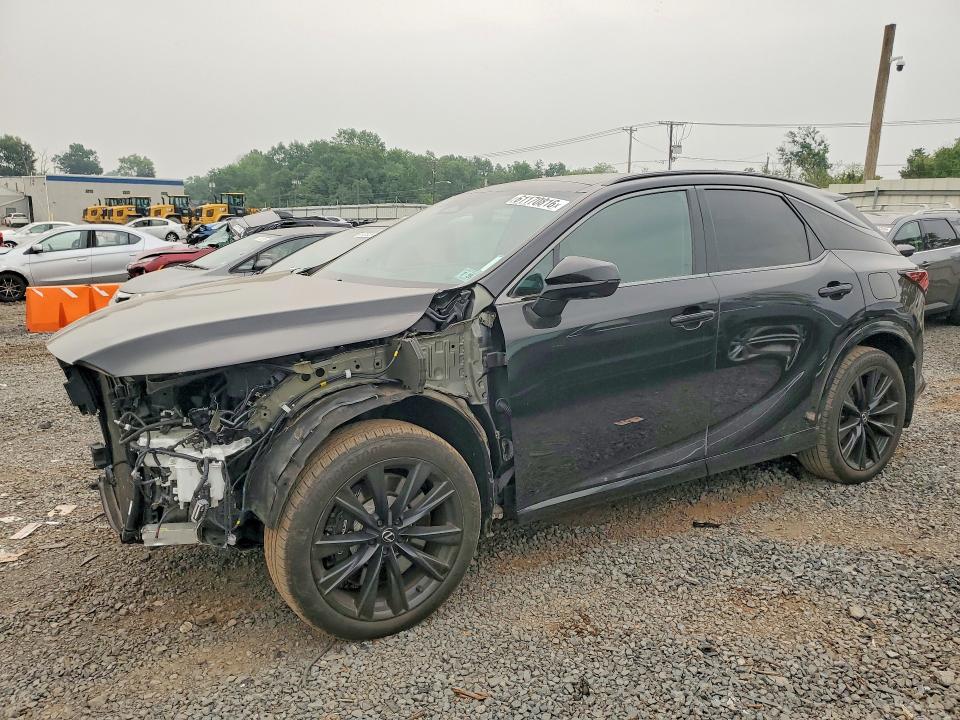 61170816 :رقم المزاد ، 2T2BCMEA4PC008381 vin ، 2023 Lexus Rx مزاد بيع