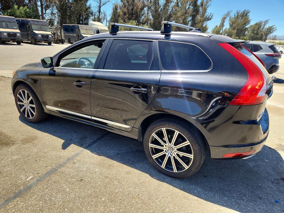 Продаж на аукціоні авто 2015 Volvo Xc60, vin: YV4902RK1F2731506, номер лоту: 62239206
