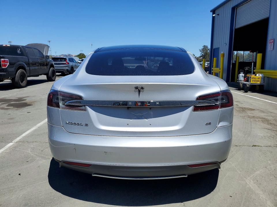 Продажа на аукционе авто 2013 Tesla Model S, vin: 5YJSA1CN3DFP13548, номер лота: 61147316