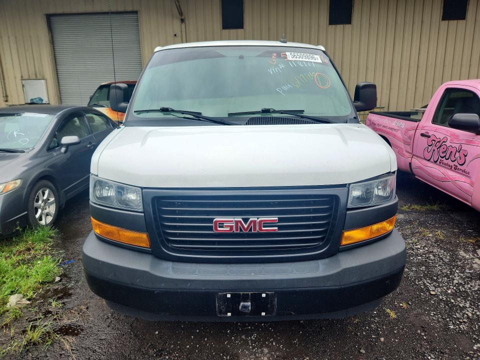 56509896 :رقم المزاد ، 1GTW7AFPXP1118111 vin ، 2023 Gmc Savana مزاد بيع