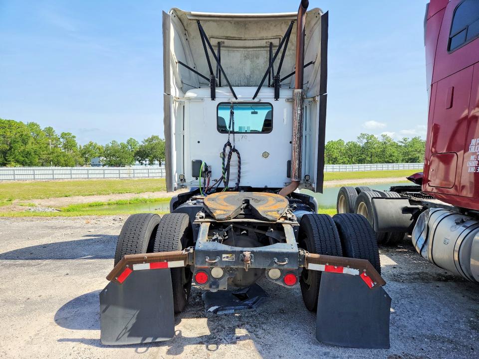 Продажа на аукционе авто 2016 Peterbilt 579, vin: 1XPBA48X2GD339858, номер лота: 61965866