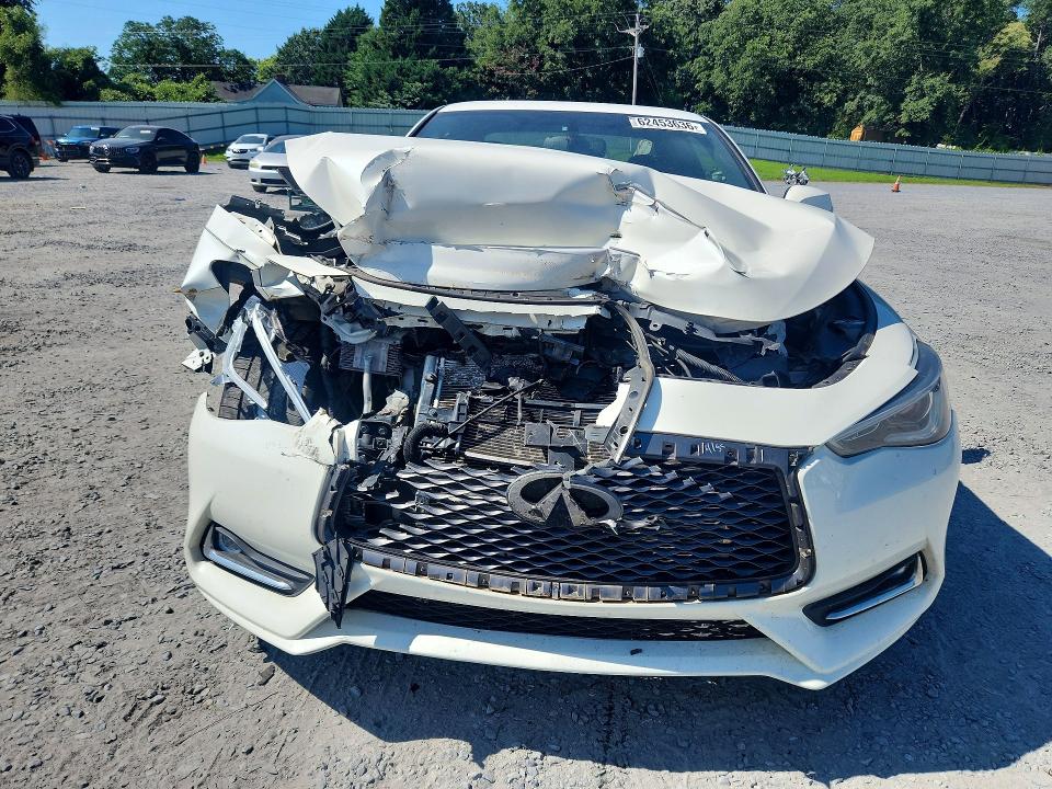 62453636 :رقم المزاد ، JN1EV7EL0JM393000 vin ، 2018 Infiniti Q60 مزاد بيع
