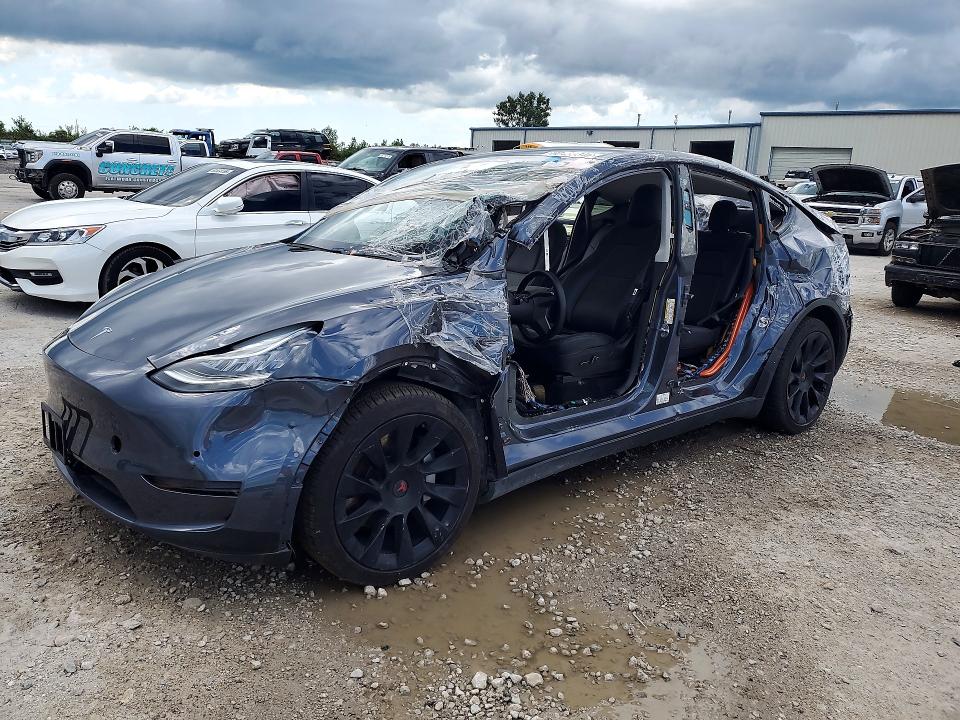 Продажа на аукционе авто 2021 Tesla Model Y, vin: 5YJYGDEE4MF062616, номер лота: 60433346