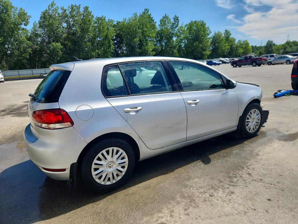 61124546 :رقم المزاد ، WVWDB7AJ8EW004829 vin ، 2014 Volkswagen Golf مزاد بيع