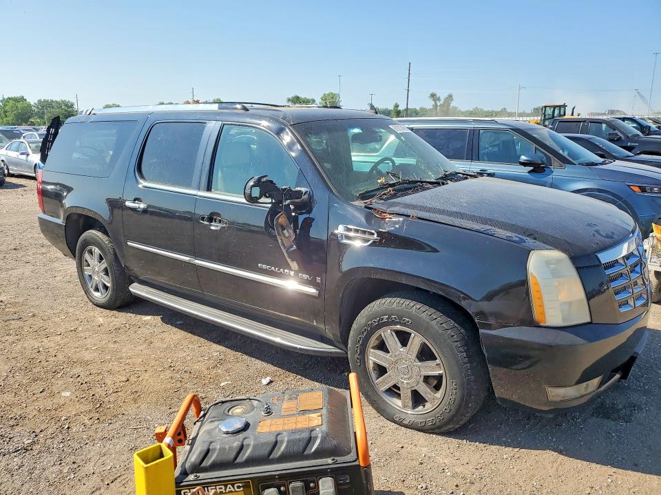 2007 Cadillac Escalade მანქანა იყიდება აუქციონზე, vin: 1GYFK66877R339004, აუქციონის ნომერი: 61013456
