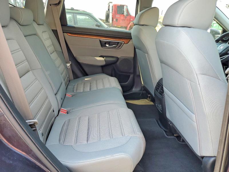 59305606 :رقم المزاد ، 7FARW1H51JE040235 vin ، 2018 Honda Cr-v مزاد بيع