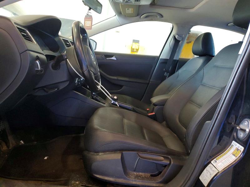 2011 Volkswagen Jetta მანქანა იყიდება აუქციონზე, vin: 3VWDZ7AJ8BM352215, აუქციონის ნომერი: 60183866