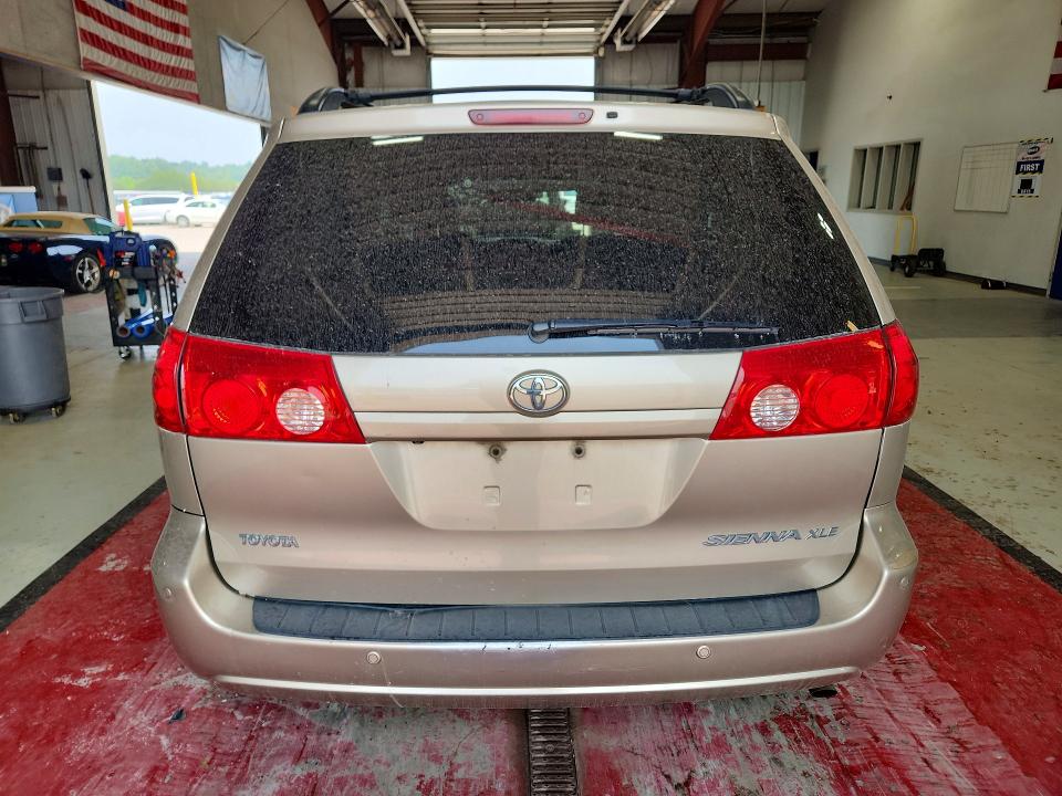 82114405 :رقم المزاد ، 5TDZK22C89S227225 vin ، 2009 Toyota Sienna مزاد بيع