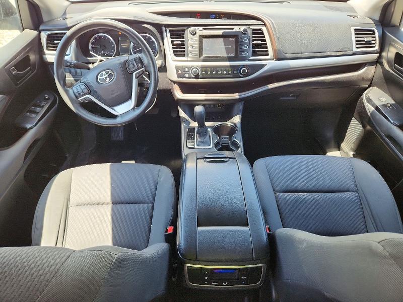 60994946 :رقم المزاد ، 5TDBZRFH6HS437798 vin ، 2017 Toyota Highlander مزاد بيع