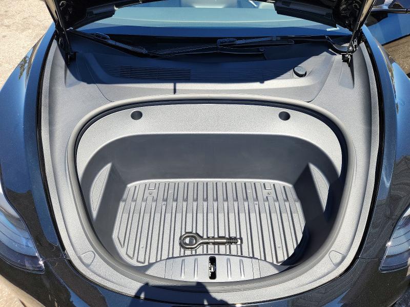 Продажа на аукционе авто 2023 Tesla Model 3, vin: 5YJ3E1EA7PF698947, номер лота: 60021916