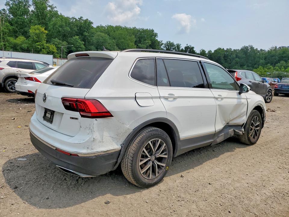 Продаж на аукціоні авто 2021 Volkswagen Tiguan, vin: 3VV2B7AX0MM066611, номер лоту: 62155056