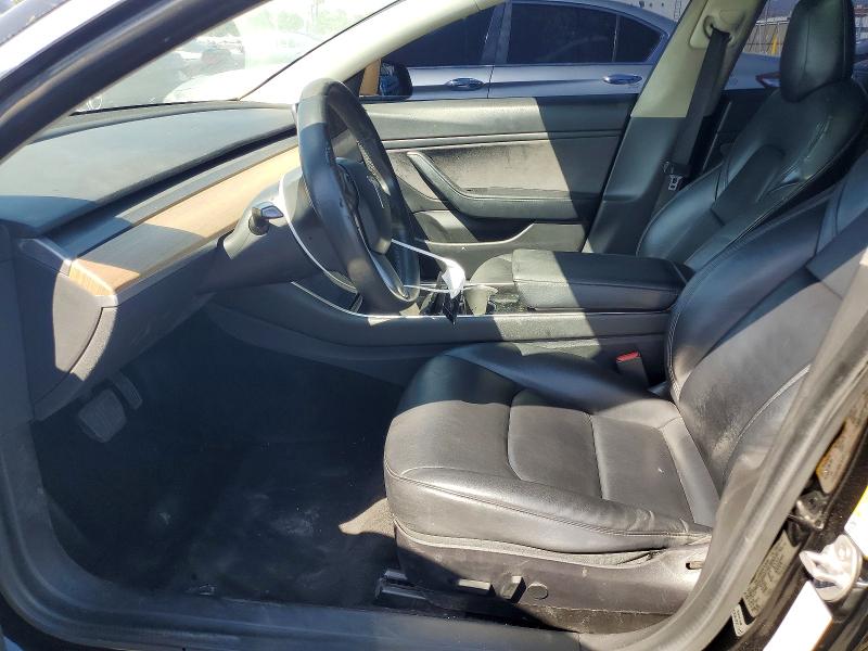 60870126 :رقم المزاد ، 5YJ3E1EB4LF735164 vin ، 2020 Tesla Model 3 مزاد بيع