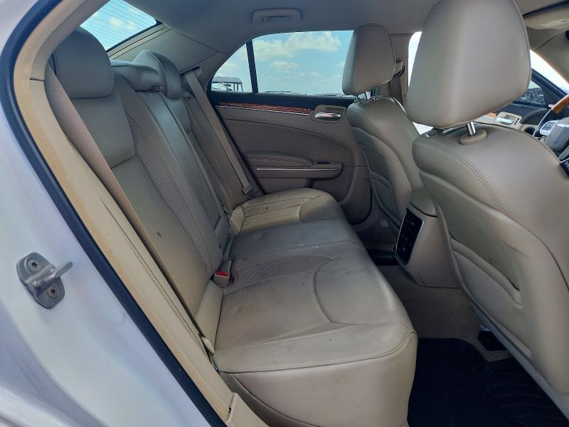 62870016 :رقم المزاد ، 2C3CCAET2DH577390 vin ، 2013 Chrysler 300c مزاد بيع