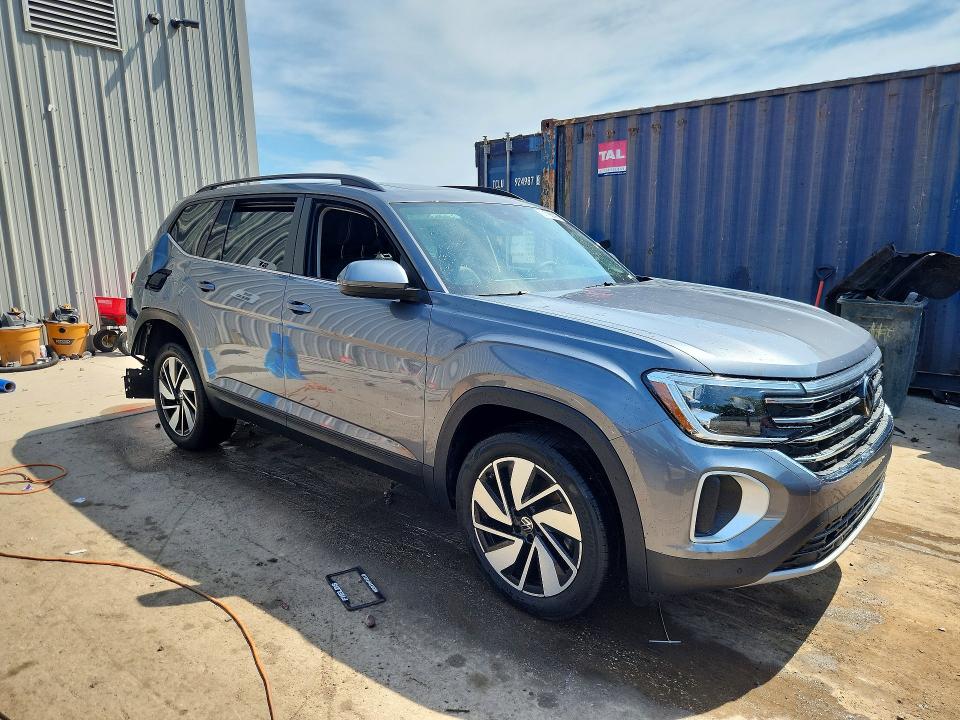61156096 :رقم المزاد ، 1V2KR2CA8RC501131 vin ، 2024 Volkswagen Atlas مزاد بيع
