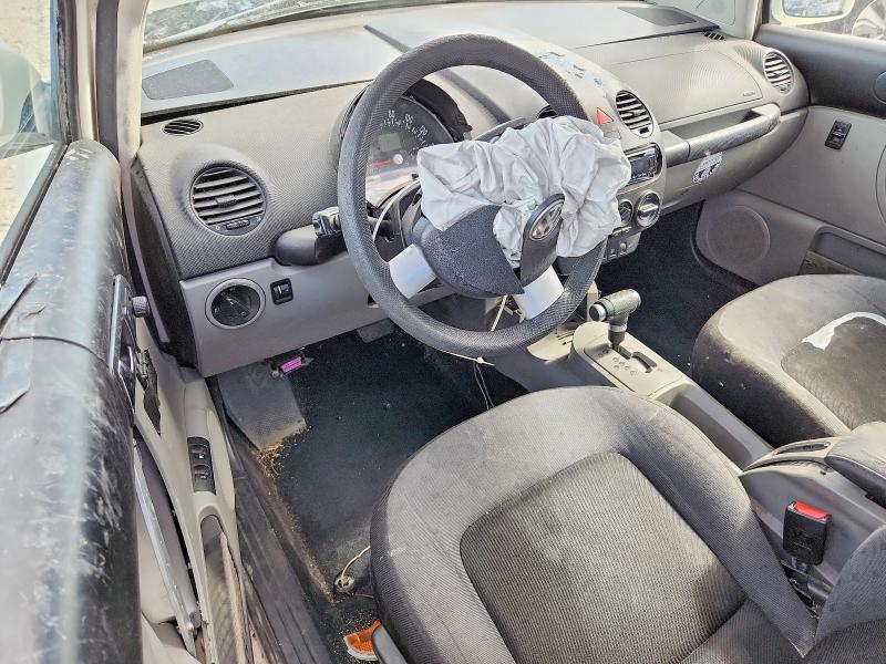 59851176 :رقم المزاد ، 3VWCR31C75M405450 vin ، 2005 Volkswagen New Beetle مزاد بيع