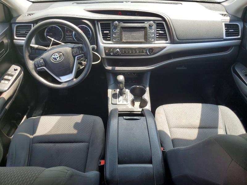 59917516 :رقم المزاد ، 5TDBZRFH4KS961295 vin ، 2019 Toyota Highlander مزاد بيع
