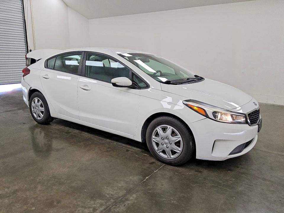 Продажа на аукционе авто 2017 Kia Forte, vin: 3KPFK4A74HE080767, номер лота: 60007186
