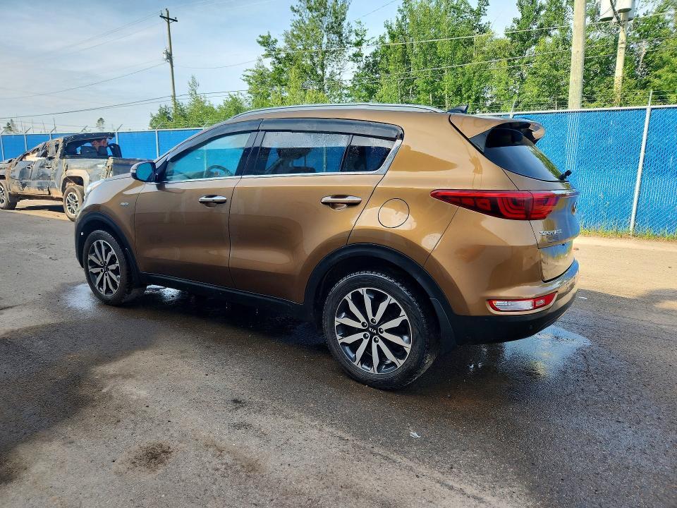 60474436 :رقم المزاد ، KNDPNCAC2H7057796 vin ، 2017 Kia Sportage مزاد بيع