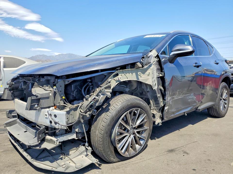 61806426 :رقم المزاد ، 2T2ADCEZ1PC002921 vin ، 2023 Lexus Nx مزاد بيع