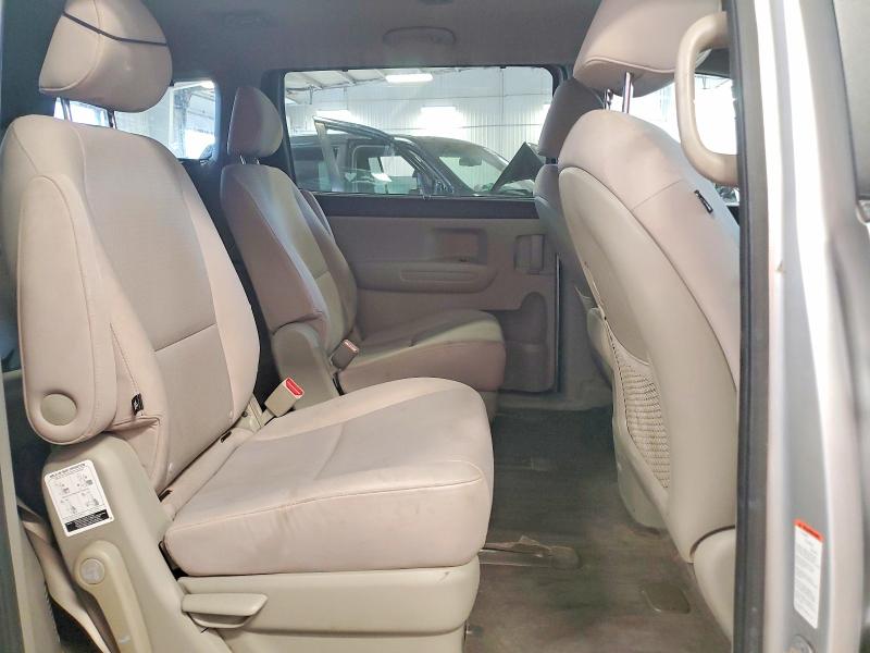 62572006 :رقم المزاد ، KNDMB5C16G6131650 vin ، 2016 Kia Sedona مزاد بيع