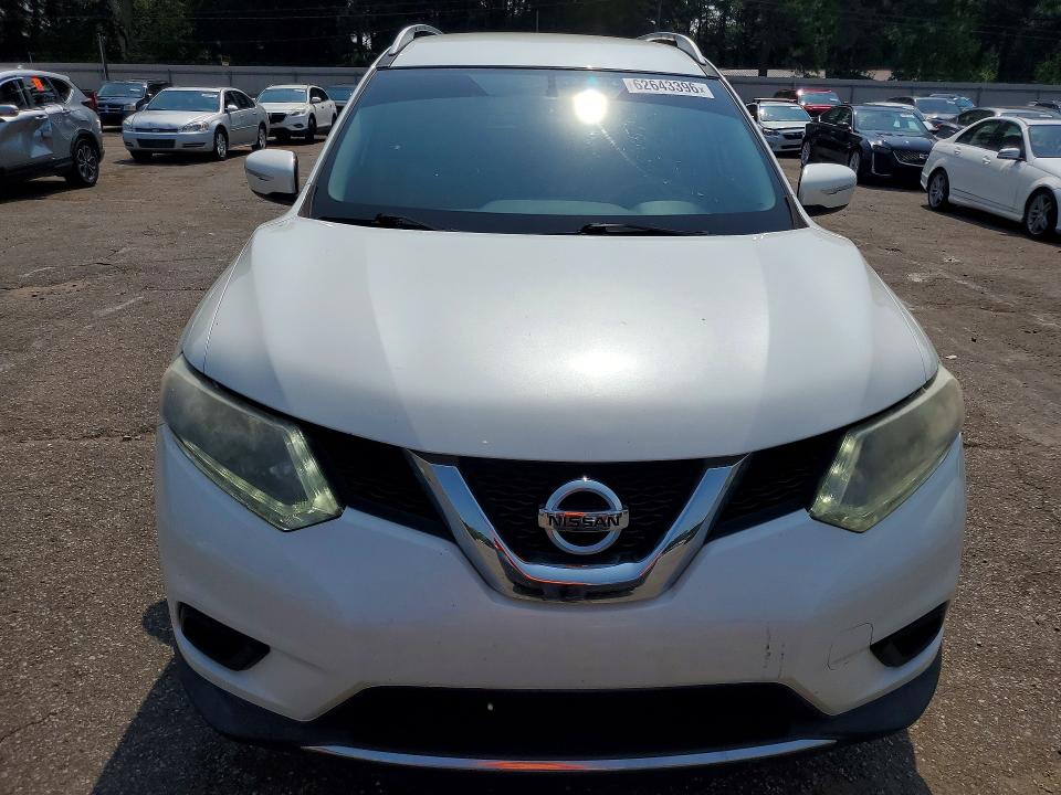 Продажа на аукционе авто 2015 Nissan Rogue, vin: KNMAT2MT1FP527993, номер лота: 62643396