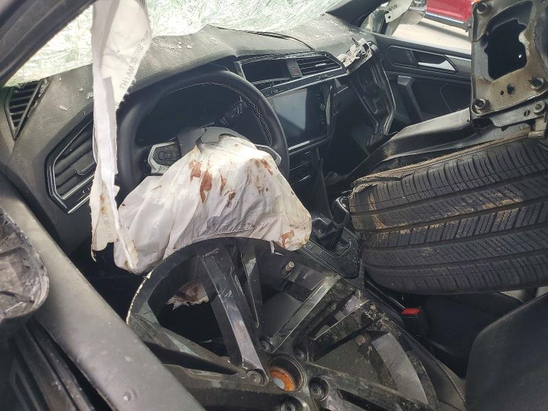 Продажа на аукционе авто 2023 Volkswagen Tiguan, vin: 3VVCB7AX1PM058980, номер лота: 61913726
